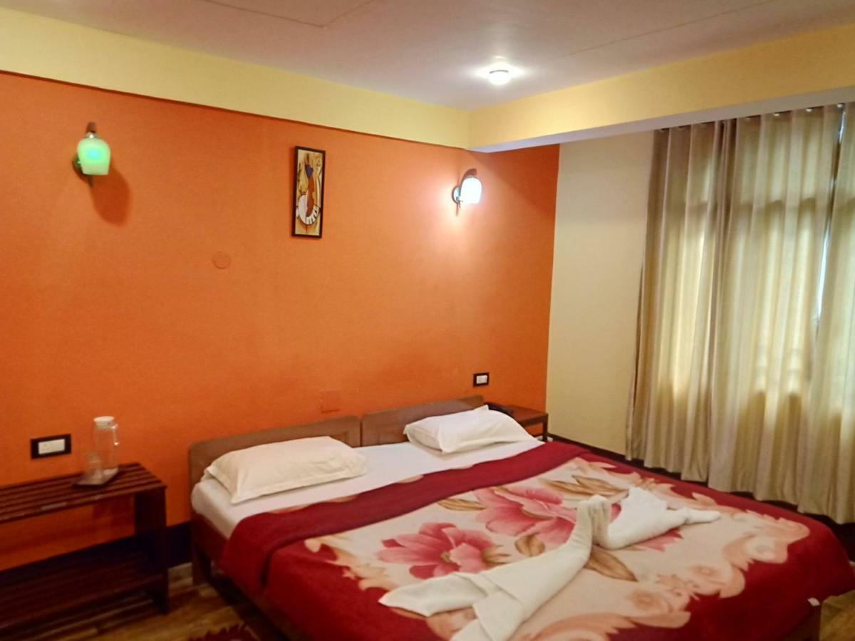 Hotel Anola Ґанґток Екстер'єр фото
