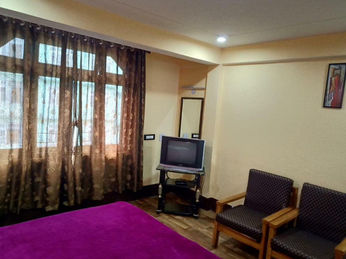 Hotel Anola Ґанґток Екстер'єр фото
